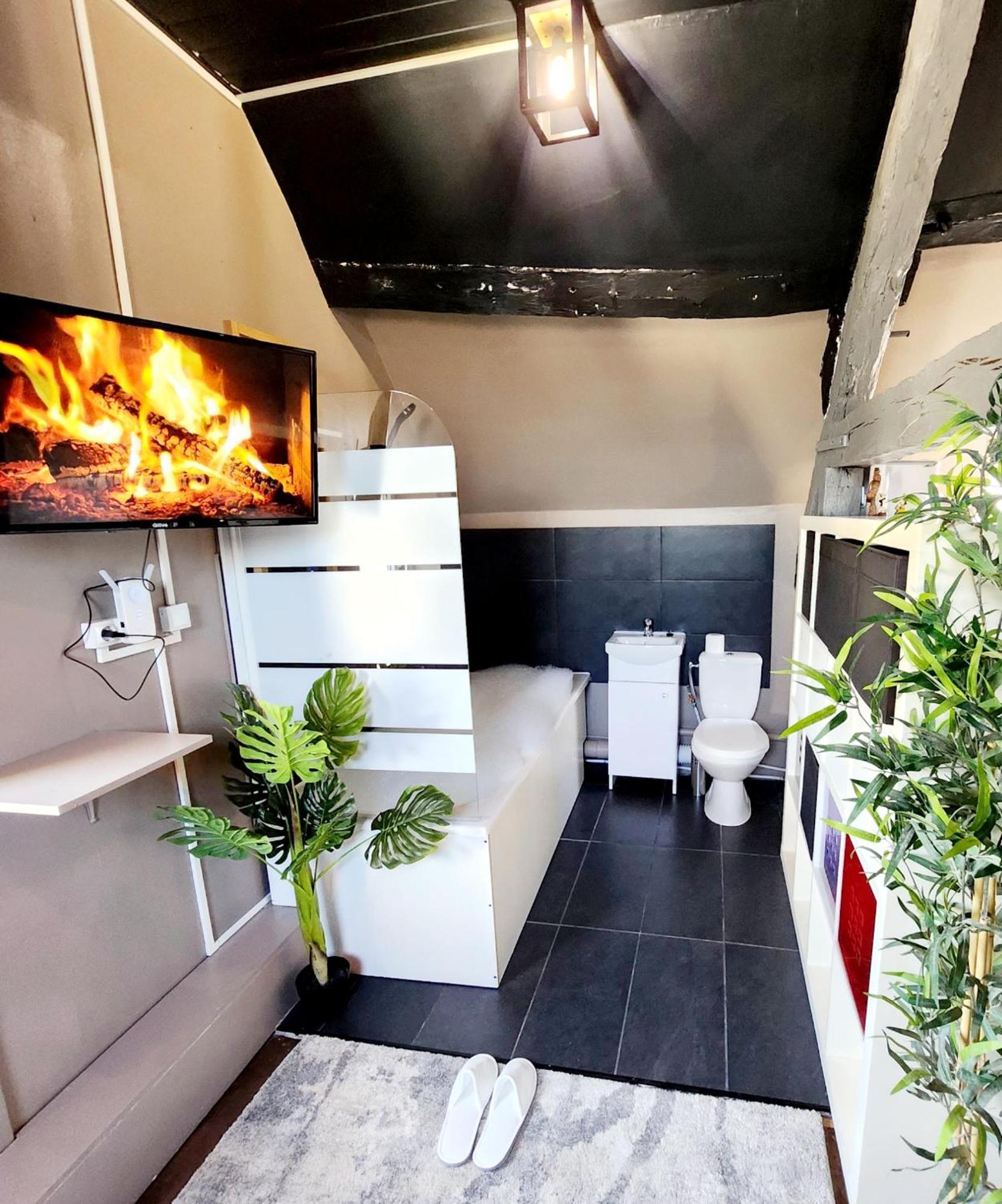 Maison Disney - 2 Suites Premium - A 10 Minutes Du Parc Disneyland Conde-Sainte-Libiaire Eksteriør billede